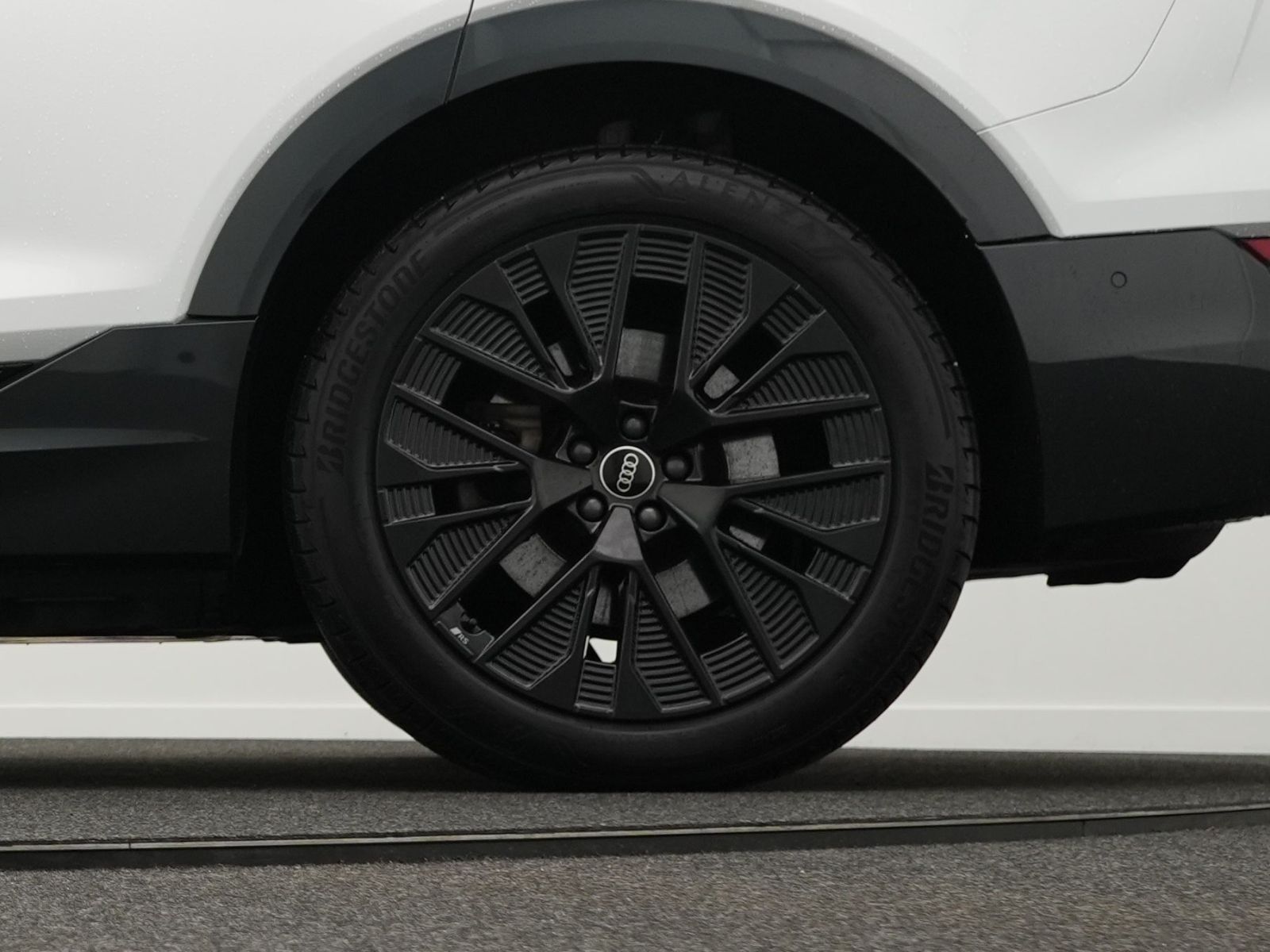 Audi Q8 e-tron - Bild 48