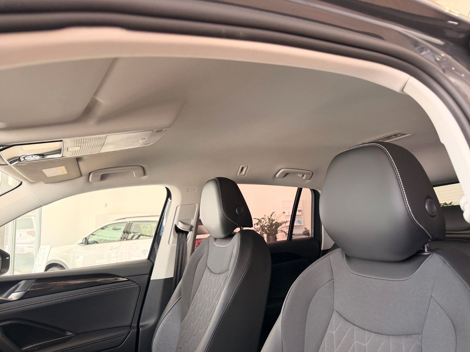 Volkswagen Tiguan - Bild 16