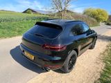 Porsche GTS all-black Porsche Approved 3.27! Service neu - Porsche in Trier