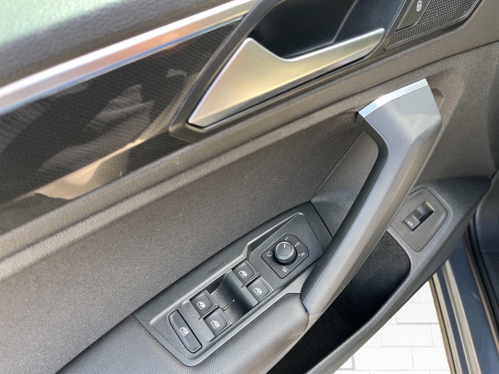 Volkswagen Tiguan 2,0TDI Elegance 4Motion, миниатюра 17