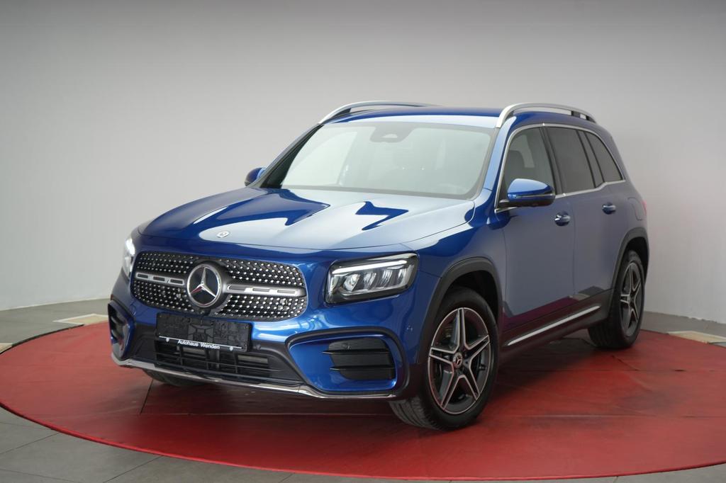 Mercedes-Benz GLB 220