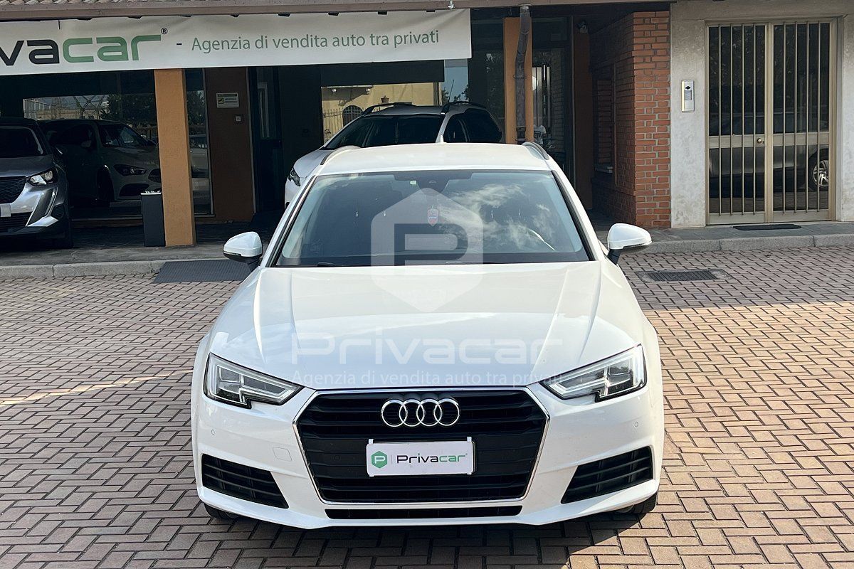 Audi AUDI A4 Avant 35 TDI S tronic Sport imagem 2