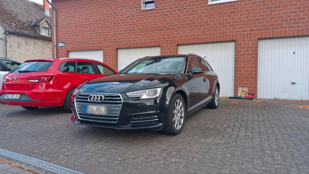 Image of Audi A4