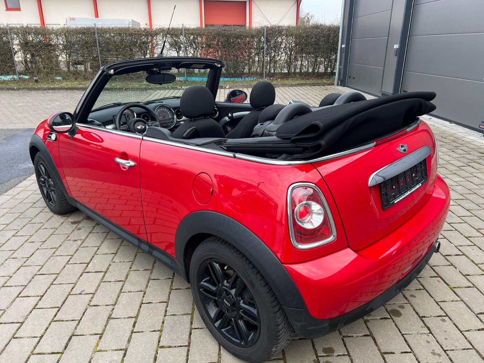 MINI Cooper Cabrio Chili 1.Hd unfallfrei BMW Scheckhe