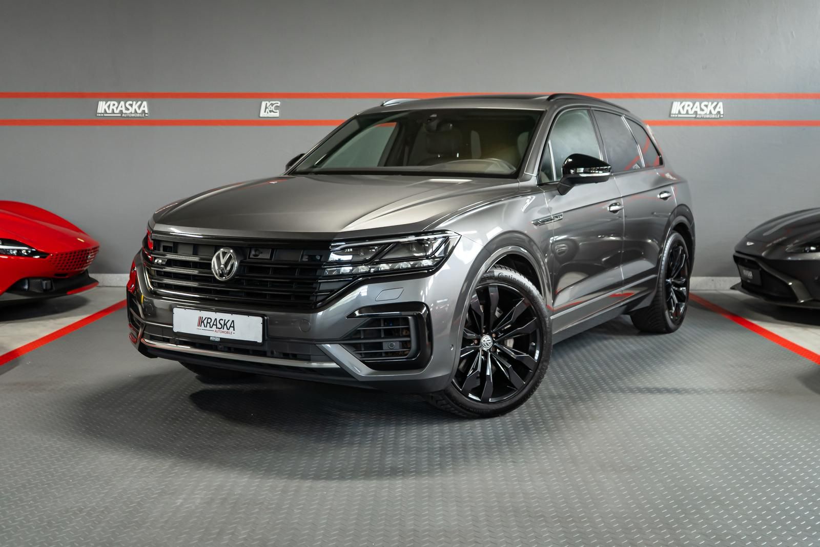 VW Touareg 3.0 V6 TDI R-Line Black Style AHK PANO