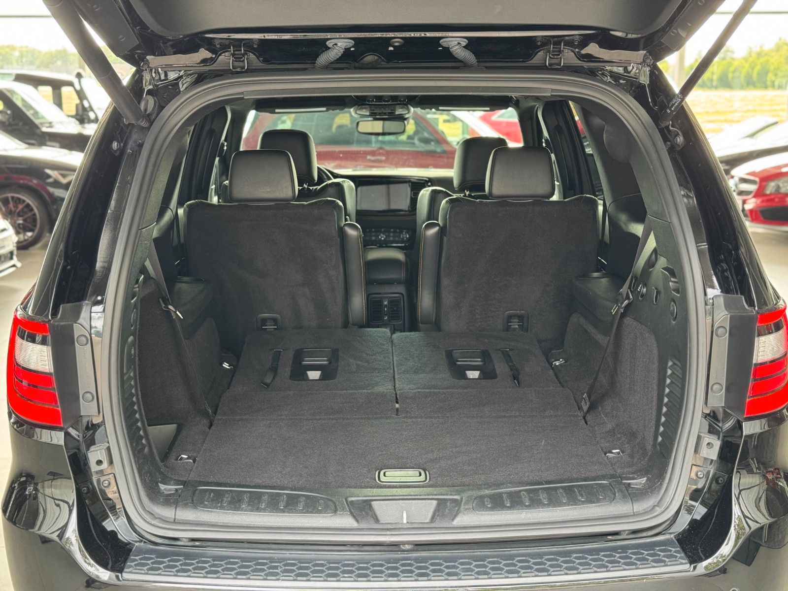 Fahrzeugabbildung Dodge Durango 5,7 R/T LPG AHK Hemi Orange