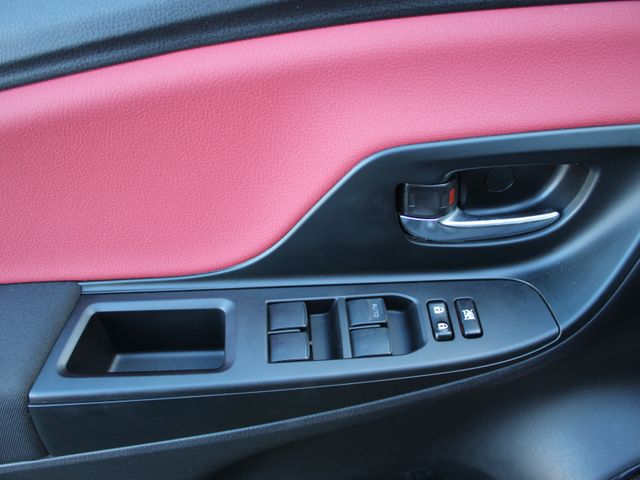 Yaris 1.5 Hybrid Style Selection