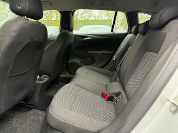 Opel Astra - 7