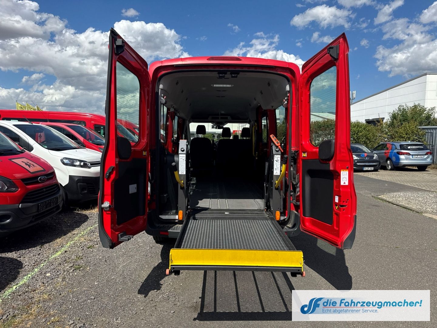 Fahrzeugabbildung Ford Transit Kombi 350 L3 Trend 2.2 TDCi DPF *7148 *K