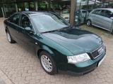 Audi A6 2.4 - Audi A6 aus 2000: Limousine