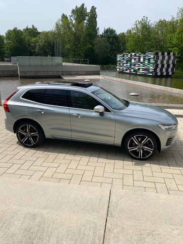 Volvo XC60 B5 AWD R Design Geartronic R Design