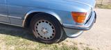 Mercedes-Benz 560 - blaue Mercedes-Benz 560