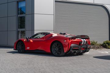 2022 Ferrari SF90 照片 5