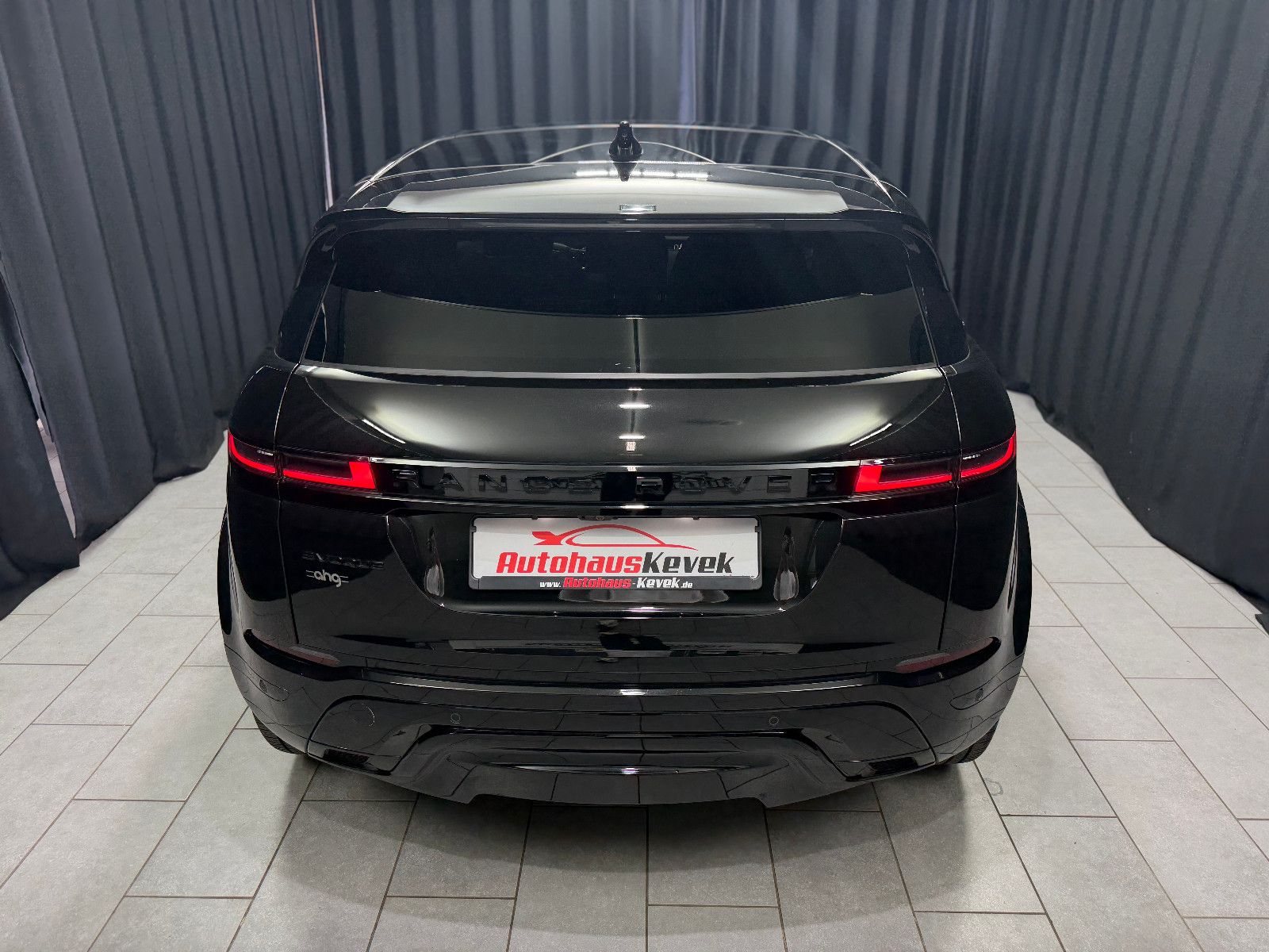 Fahrzeugabbildung Land Rover Range Rover Evoque Dynamic SE |AHK|MERIDIAN|360°