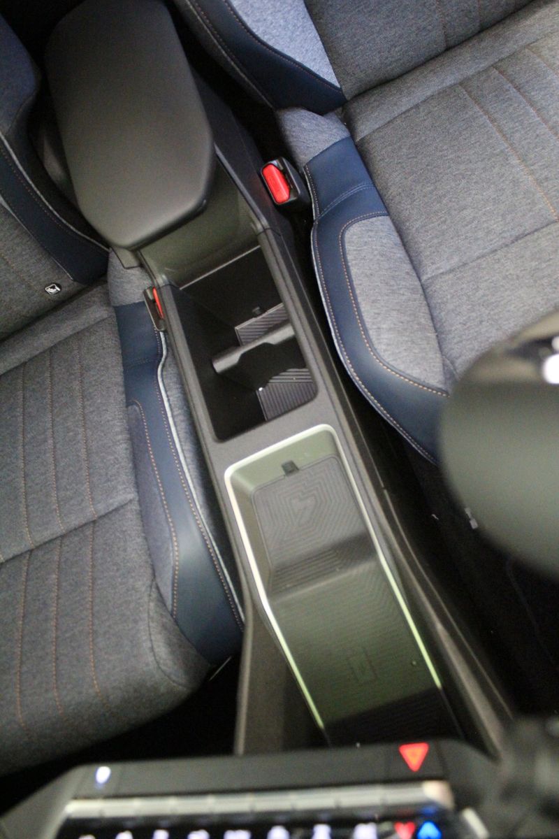 Fahrzeugabbildung Renault R 4 150 Comfort Range Techno*Winterpaket*