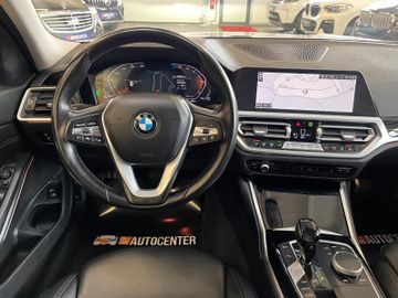 BMW 320d Sport Line *ACC*NAVI*LED*CARPLAY*DAB*