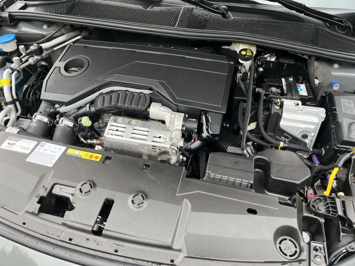 Peugeot 408 - Bild 14