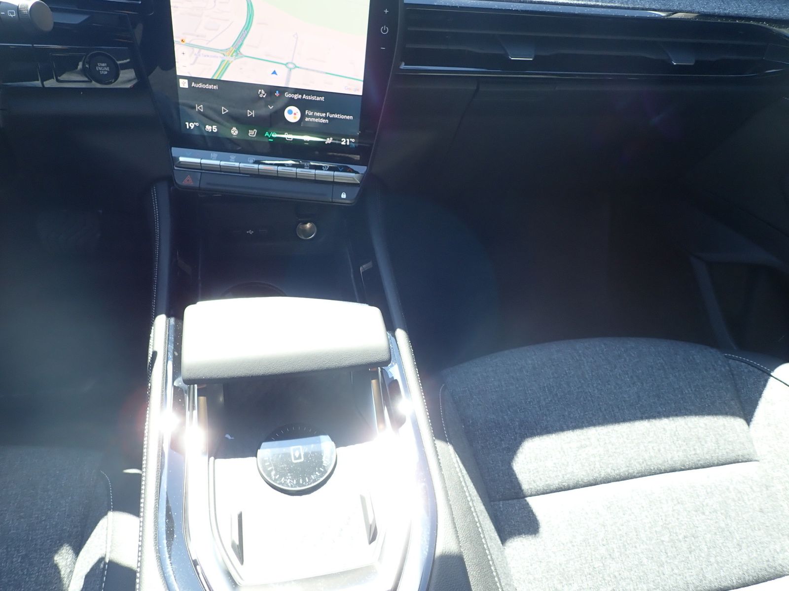 Fahrzeugabbildung Renault Austral Techno Full Hybrid E-Tech 200