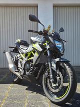 Kawasaki Z125 (Bj22) gepflegt, nur 2.200 km, 6cm tiefer - Offers