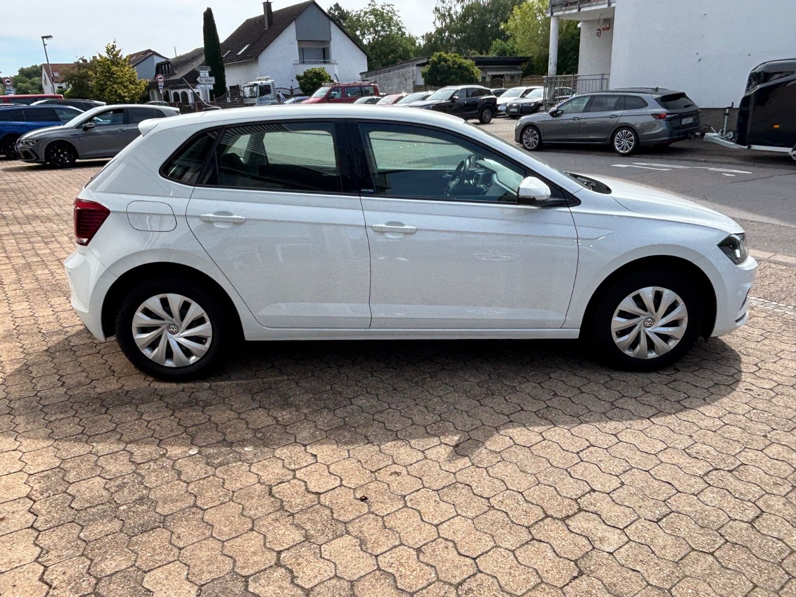 Fahrzeugabbildung Volkswagen Polo VI United SHZ LED