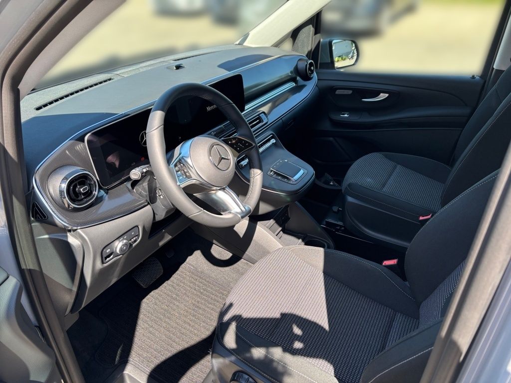 Fahrzeugabbildung Mercedes-Benz V 220 d Kompakt ACC AUT Facelift Kam. KlimaA LED