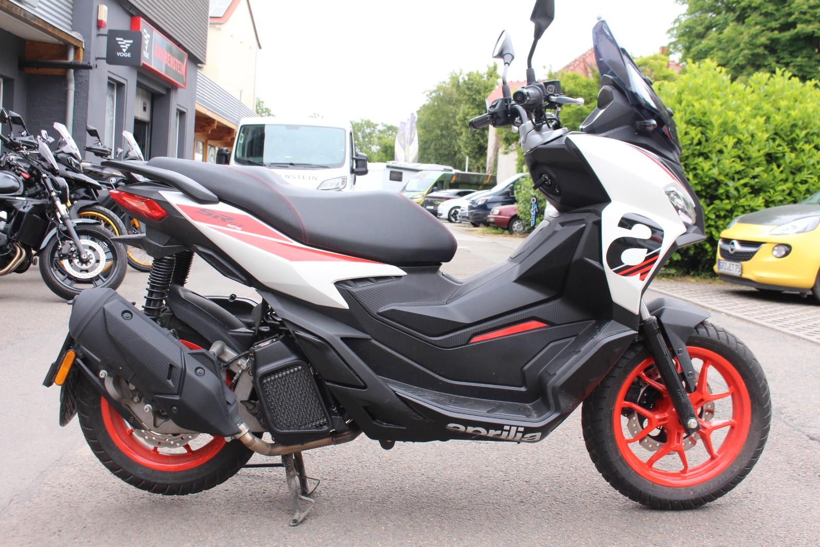 Aprilia SR GT 125, 705km 1.Hand