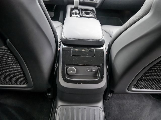 Volvo V90 Kombi T6 Core Recharge Plug-In Hybrid AWD V9 foto 12