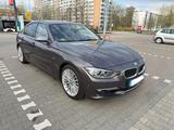 BMW 328 Luxury Line inkl. HeadUp | Steuerkette Neu - Privatanbieter Berlin gebraucht