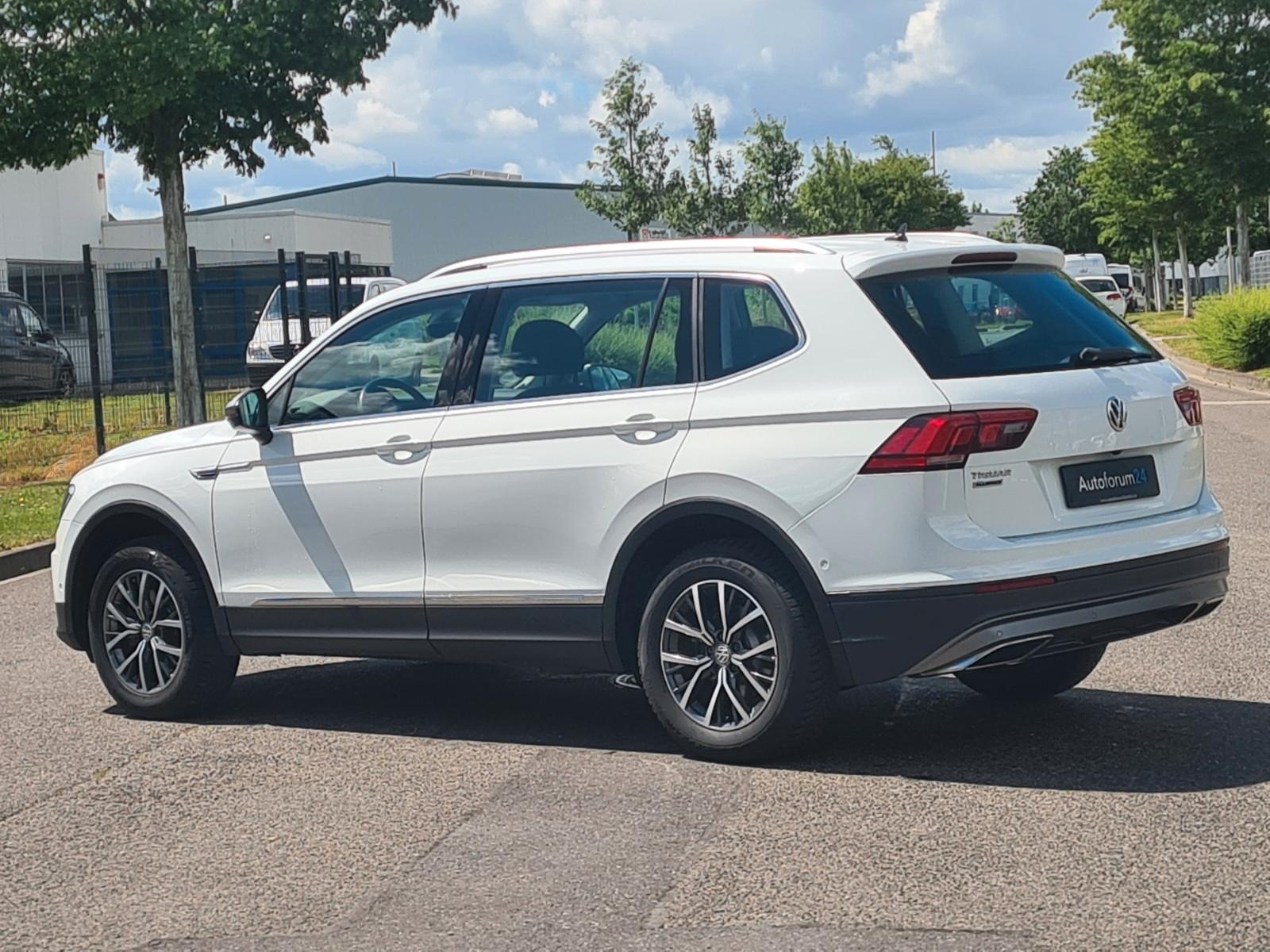 Volkswagen Tiguan Allspace Comfortline *Autom.*Navi*LED*RFK