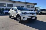 Toyota TOYOTA C-HR 1.8 Hybrid E-CVT Lounge - Toyota C-HR Lounge mit Hybrid-Antrieb (Benzin/Elektro)