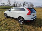 Volvo XC60 D5 AWD - LEDER - AUTOMATIK - AHK - Kamera 