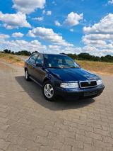 Skoda Octavia 1,6 GLX - gebrauchte Skoda Octavia aus dem Jahr 1998