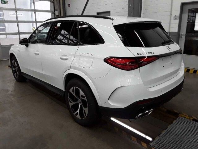 Fahrzeugabbildung Mercedes-Benz GLC 300e 4M AMG+Pano+Memory+360 +TotW+Night