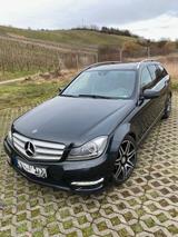 Mercedes-Benz 300 C CDI 4-Matic - Mercedes-Benz 300 mit Diesel-Antrieb: Kombi