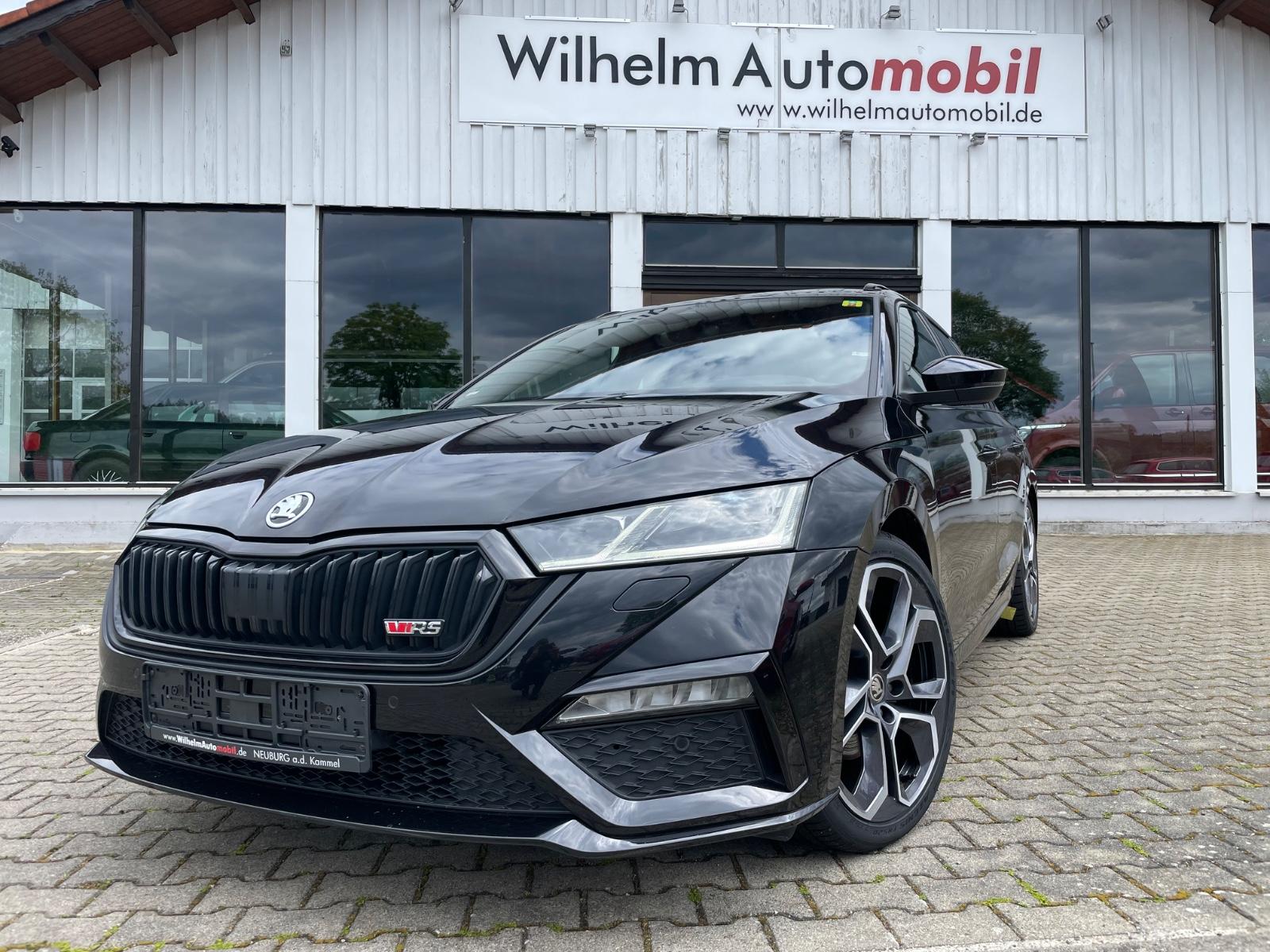 Skoda Octavia Combi RS Plus 4x4 Pano DIGI Matrix Beam
