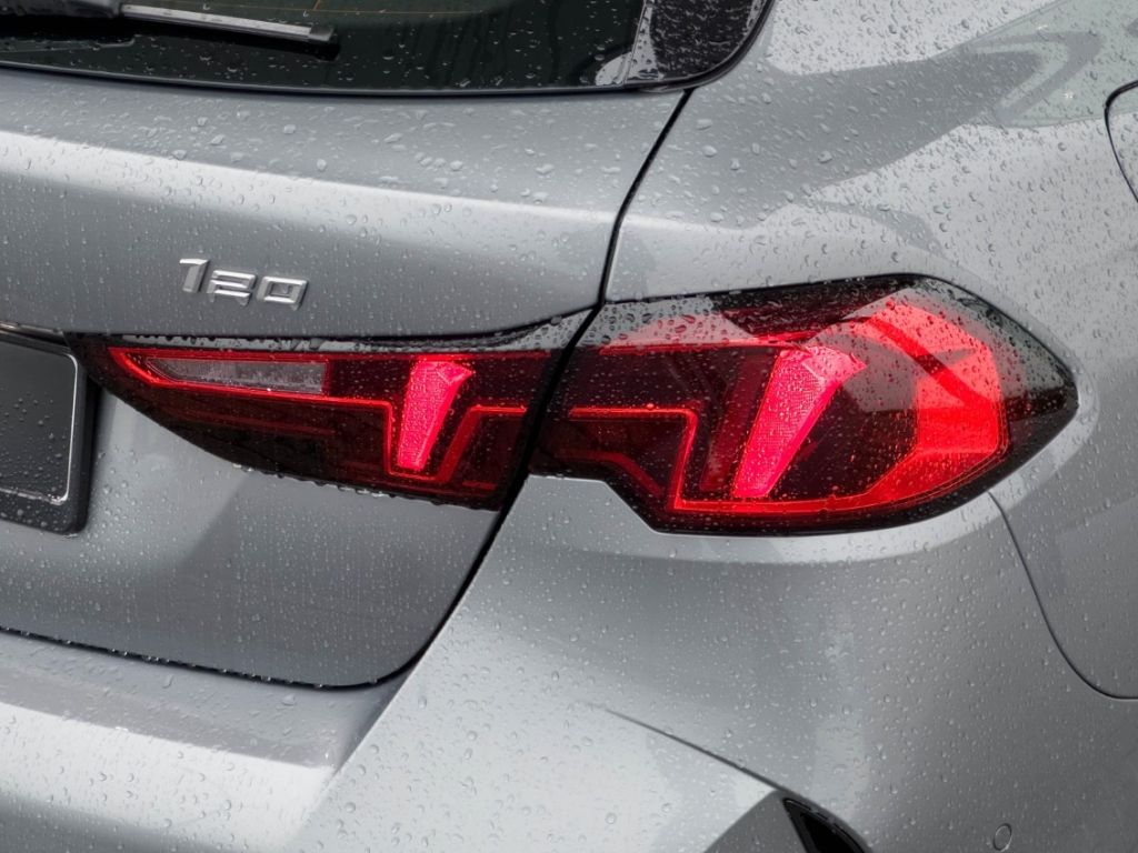 BMW 120 - Bild 6