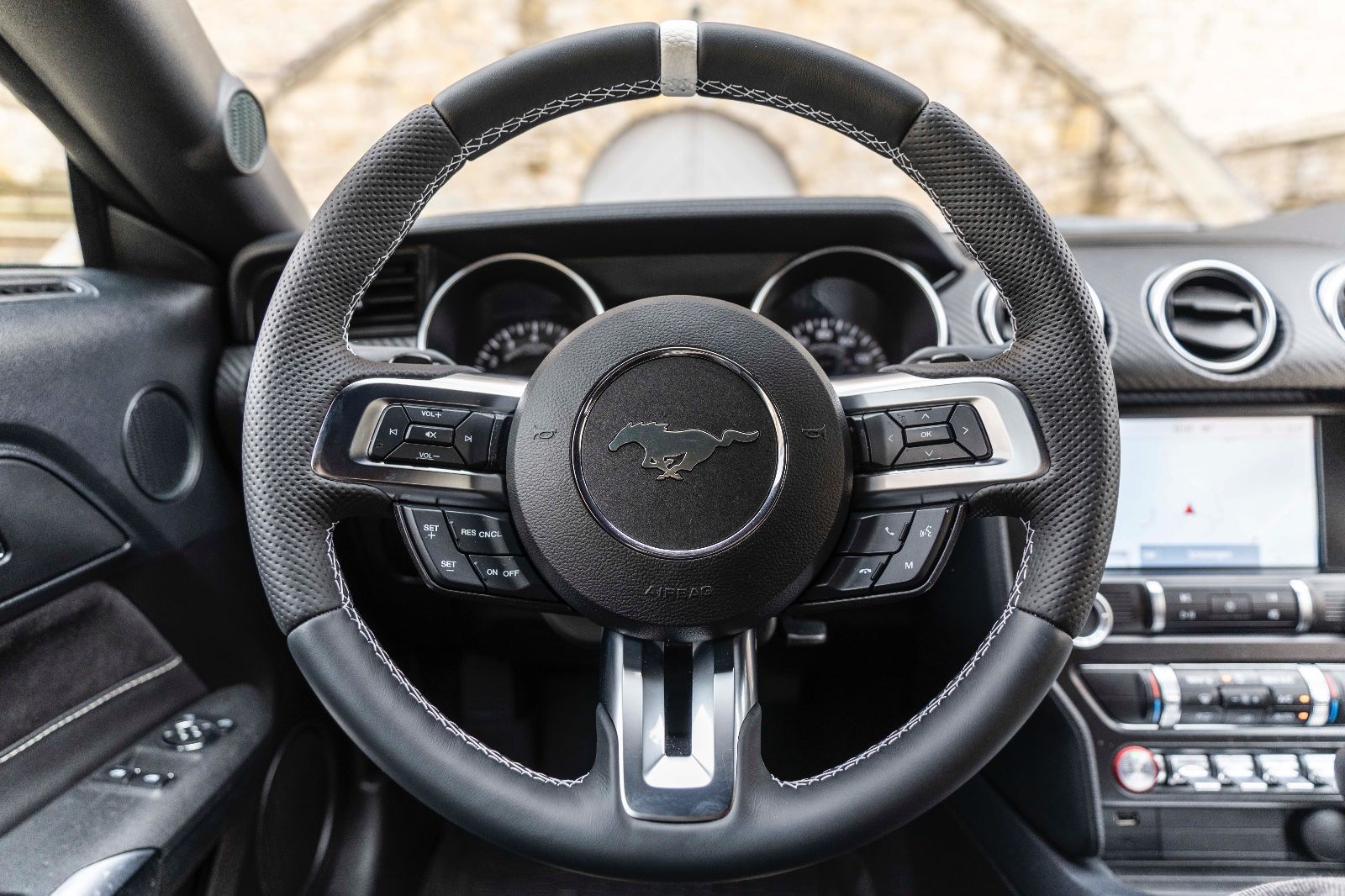 Fahrzeugabbildung Ford Mustang 2,3L Ecoboost LED KAM TOTW SZH ALC