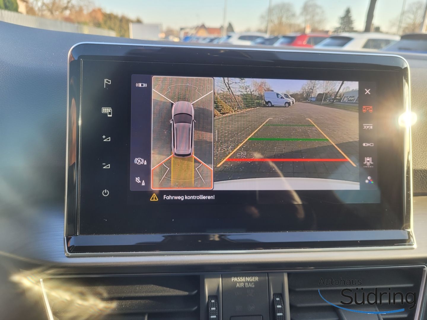 Tarraco e-Hybrid FR DSG AHK Navi 360 Kamera ACC