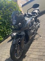 BMW K1300R, TÜV und Inspektion neu, Carbon + Koffer  - Offers matching your search criteria