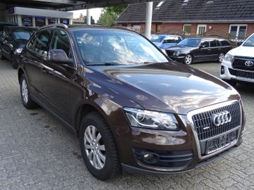 Audi Q5 2.0 TDI quattro*Navi*Panorama*Ahk*Xenon*