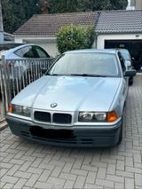 BMW E36 316i Compact Automatik Oldtimerfäh... - BMW 316 aus 1995: Compact
