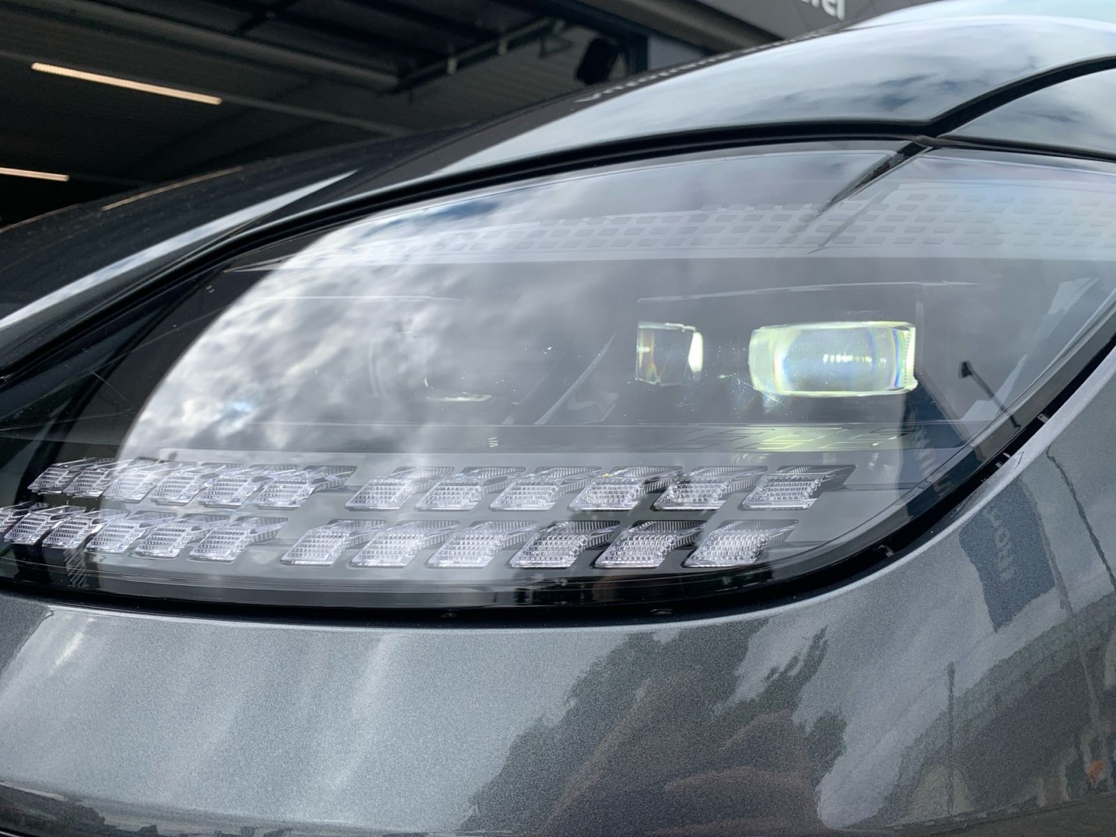 Fahrzeugabbildung Hyundai IONIQ 6 Elektro 77,4 kWh TECHNIQ 20 Zoll Pano Al