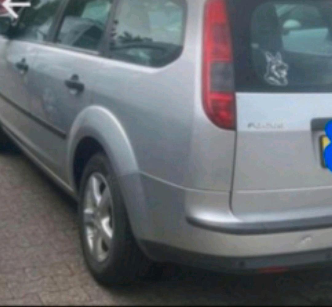 Ford Focus 2006 — engine 116 HP (85kW)