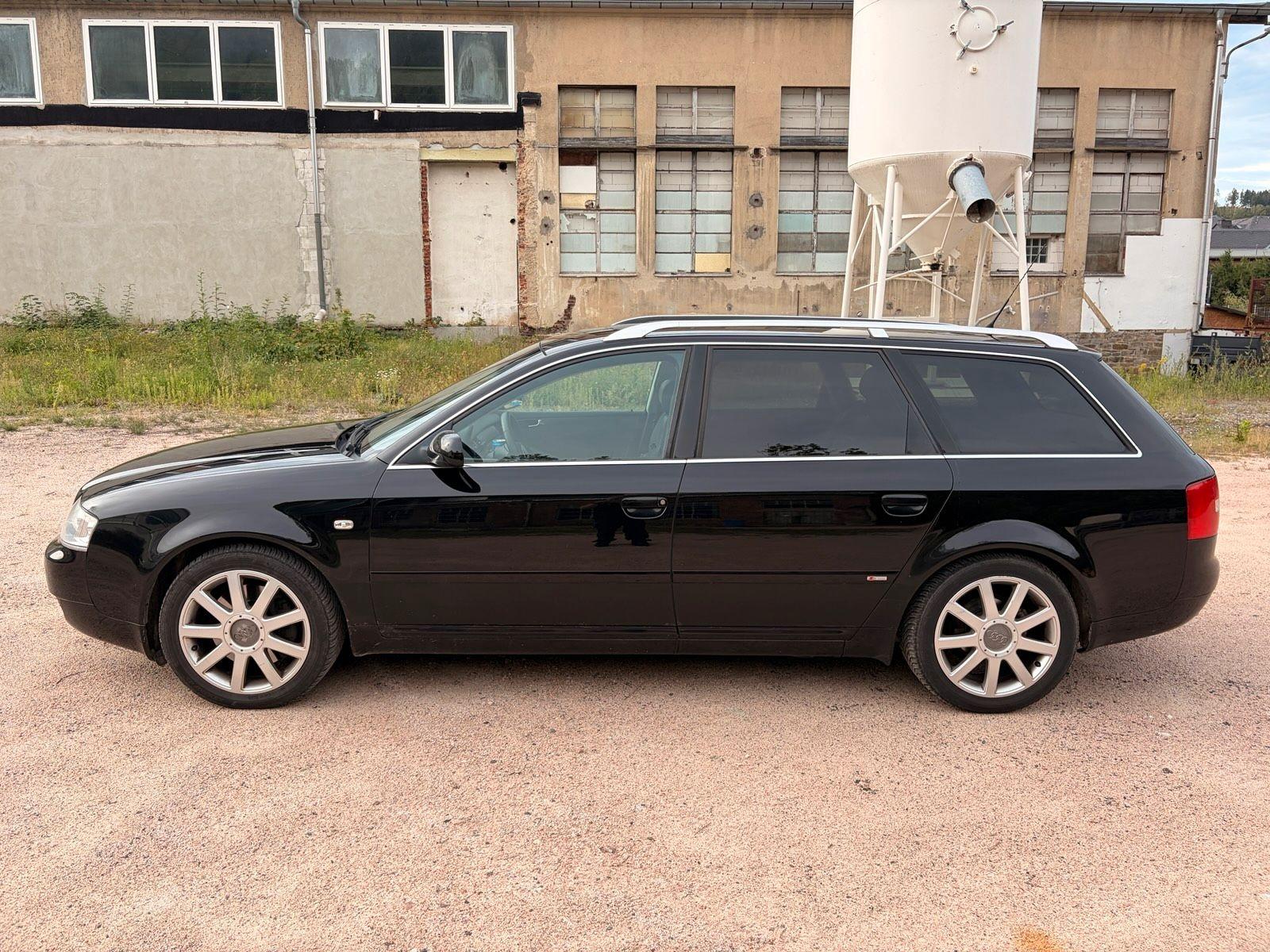 Audi A6 2004 — interior
