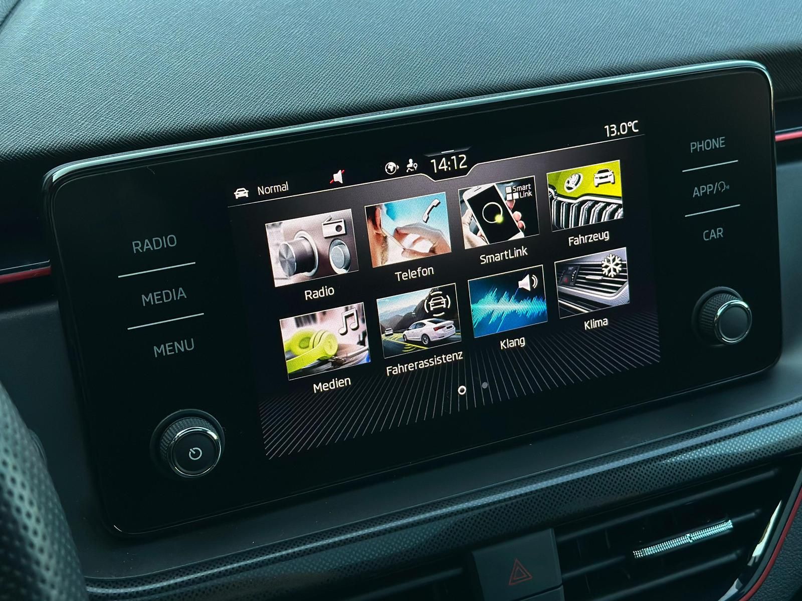 SKODA Kamiq 1.0TSI MONTE CARLO LED#ACC#SPUR#PANO#CAM - Image 13