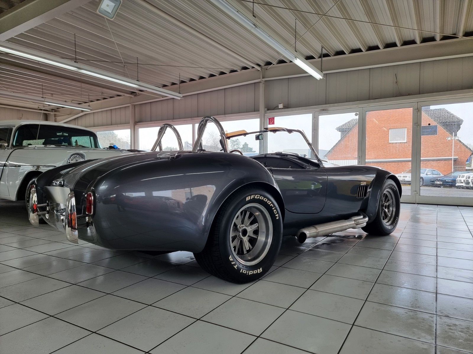 Fahrzeugabbildung Cobra Superperformance 10th Anniversary/One of 50/427!