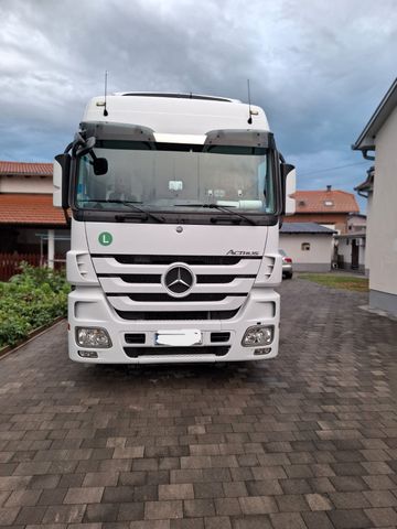 Mercedes-Benz Actros