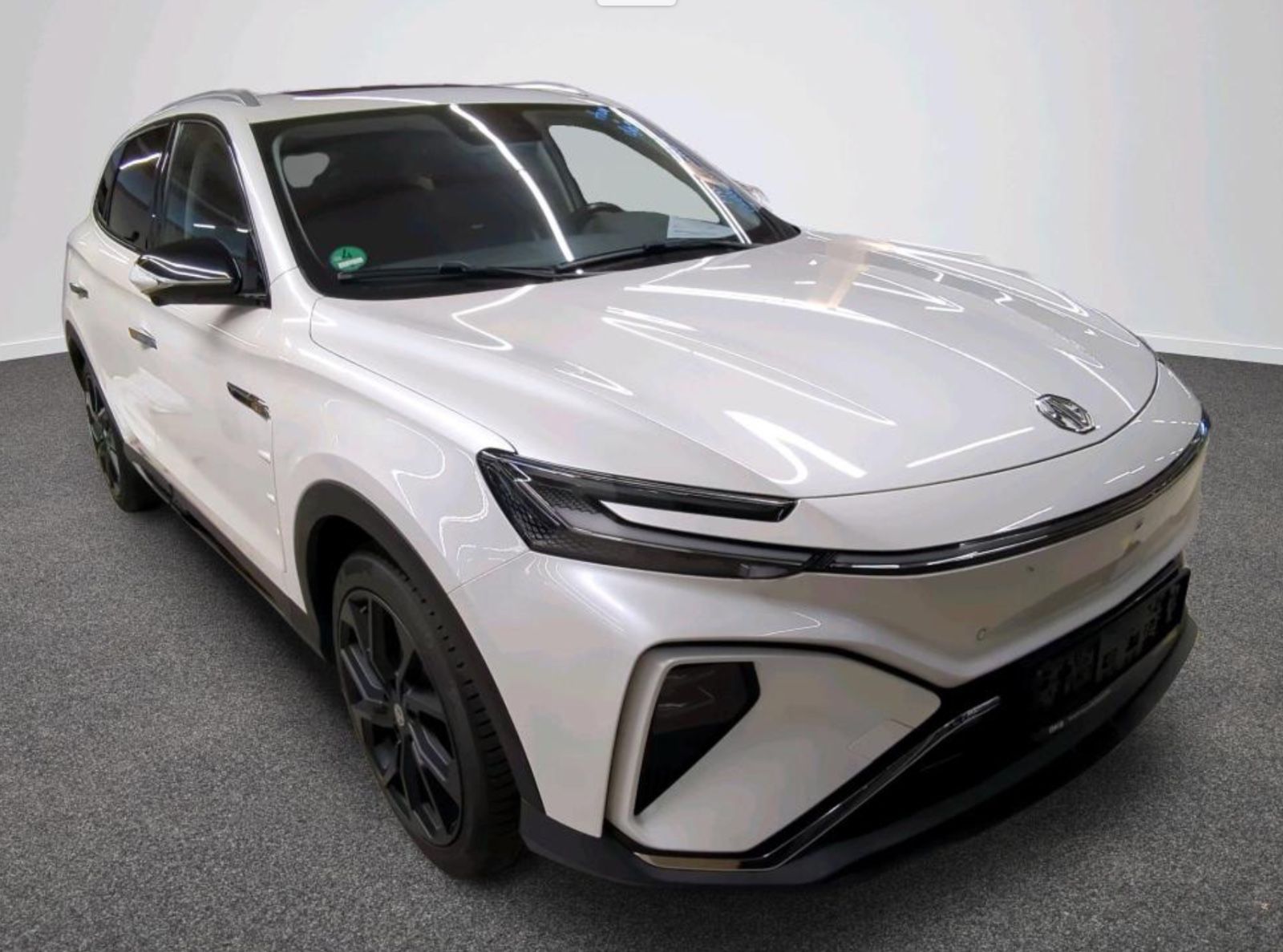 MG Marvel R Luxury Aut/Navi/Leder/17200netto imagem 3