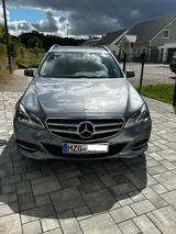 Mercedes-Benz E 200 BlueTEC T AVANTGARDE AVANTGARDE - Mercedes-Benz E 200 mit Diesel-Antrieb: Kombi, Automatik