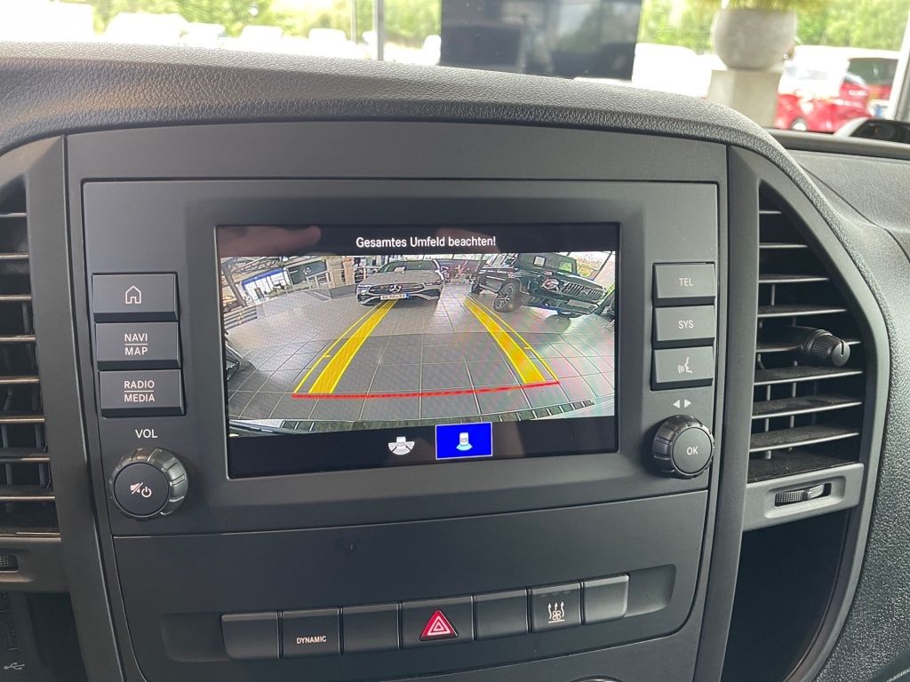 Fahrzeugabbildung Mercedes-Benz eVito 112 KA/L RFK, Navi, LED. Regal, TopLoad